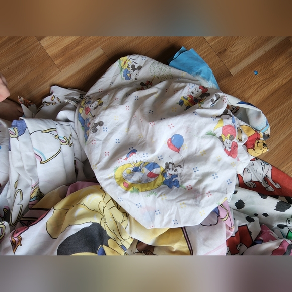 Vintage disney sheets and more bundle - Picture 5 of 15